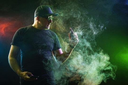 How truc tiep da ga streams intersect with pods for e cigarettes culture in emerging online markets