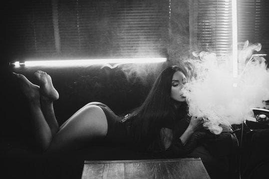 Discover xoilac tv and debunk e-cigarette and e-liquid myths with practical tips for modern vapers