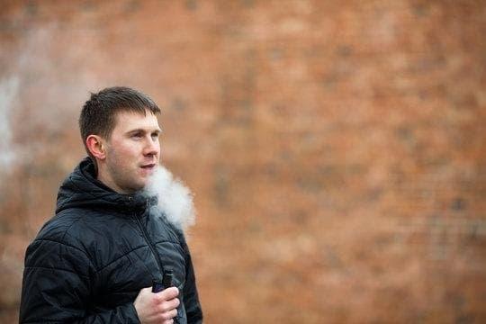 An Expert Guide to what e cigarettes do to your body and how to watch trực tiếp đá gà c3 hôm nay for live action and safety tips
