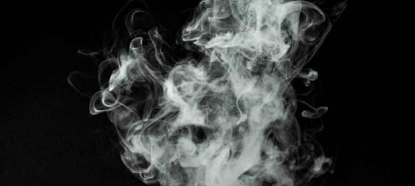 Master luật chơi poker with Proven Strategies and Choose the Best Electronic Puff Cigarette for Gaming Sessions